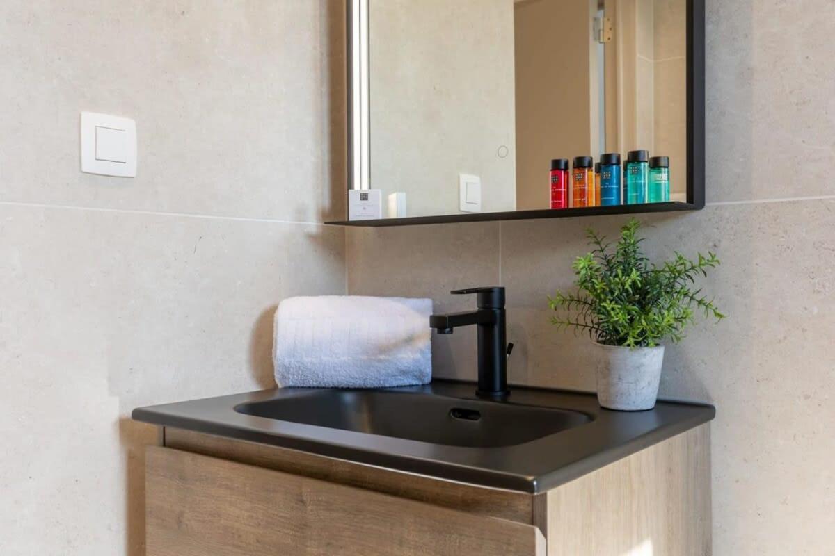 דה האן Huswell - Cosy Apartment With Vintage Interior מראה חיצוני תמונה